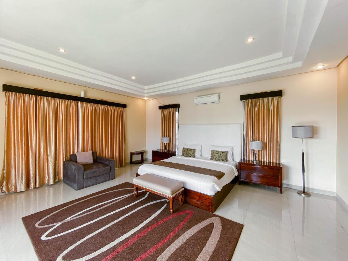 Cometa Villas Seminyak By Premier Hospitality Asia Exterior foto