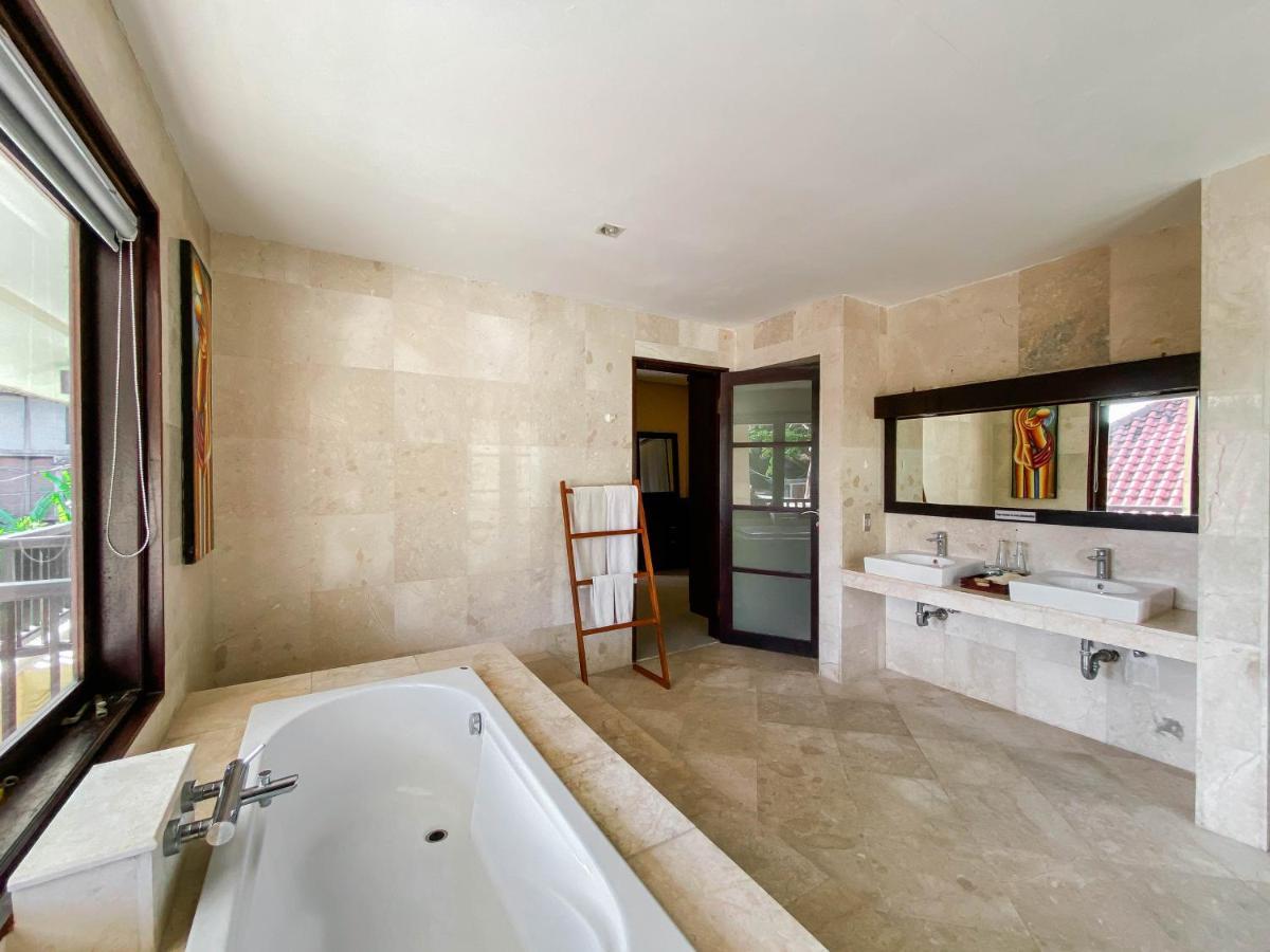Cometa Villas Seminyak By Premier Hospitality Asia Exterior foto