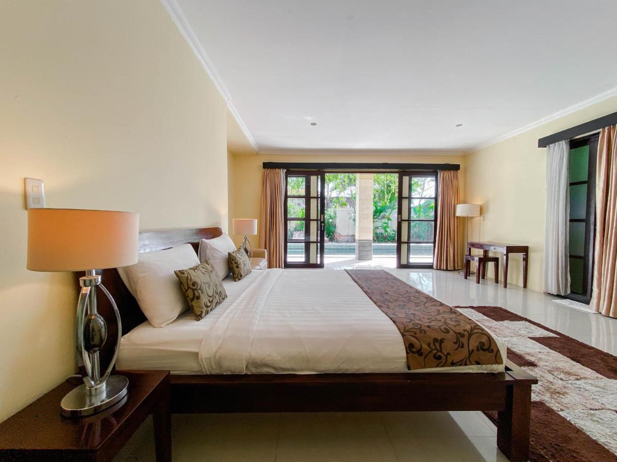 Cometa Villas Seminyak By Premier Hospitality Asia Exterior foto